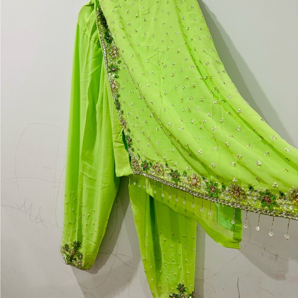 Green Embellished Traditional Outfit - Picture 4 of 10